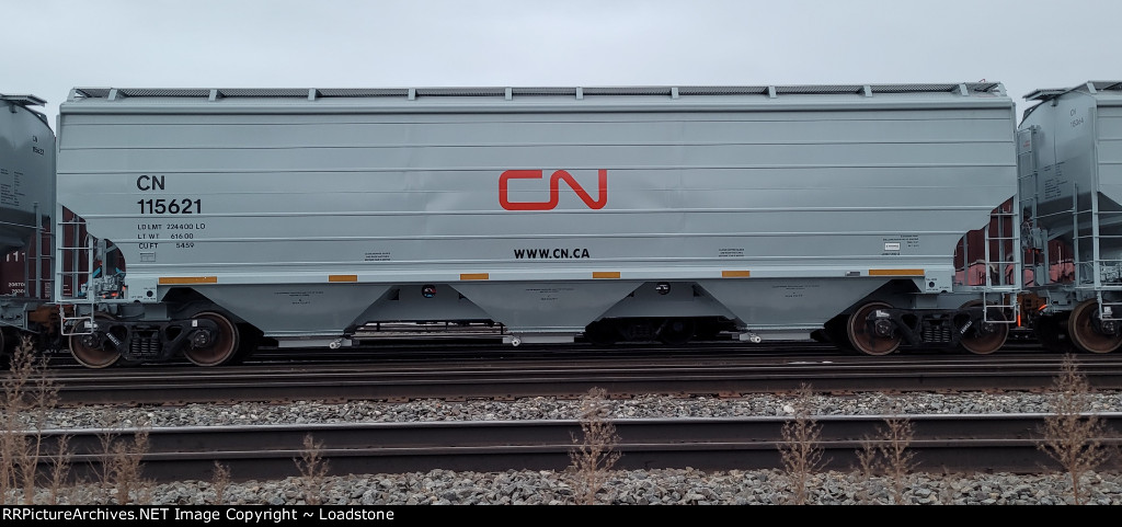 CN 115621